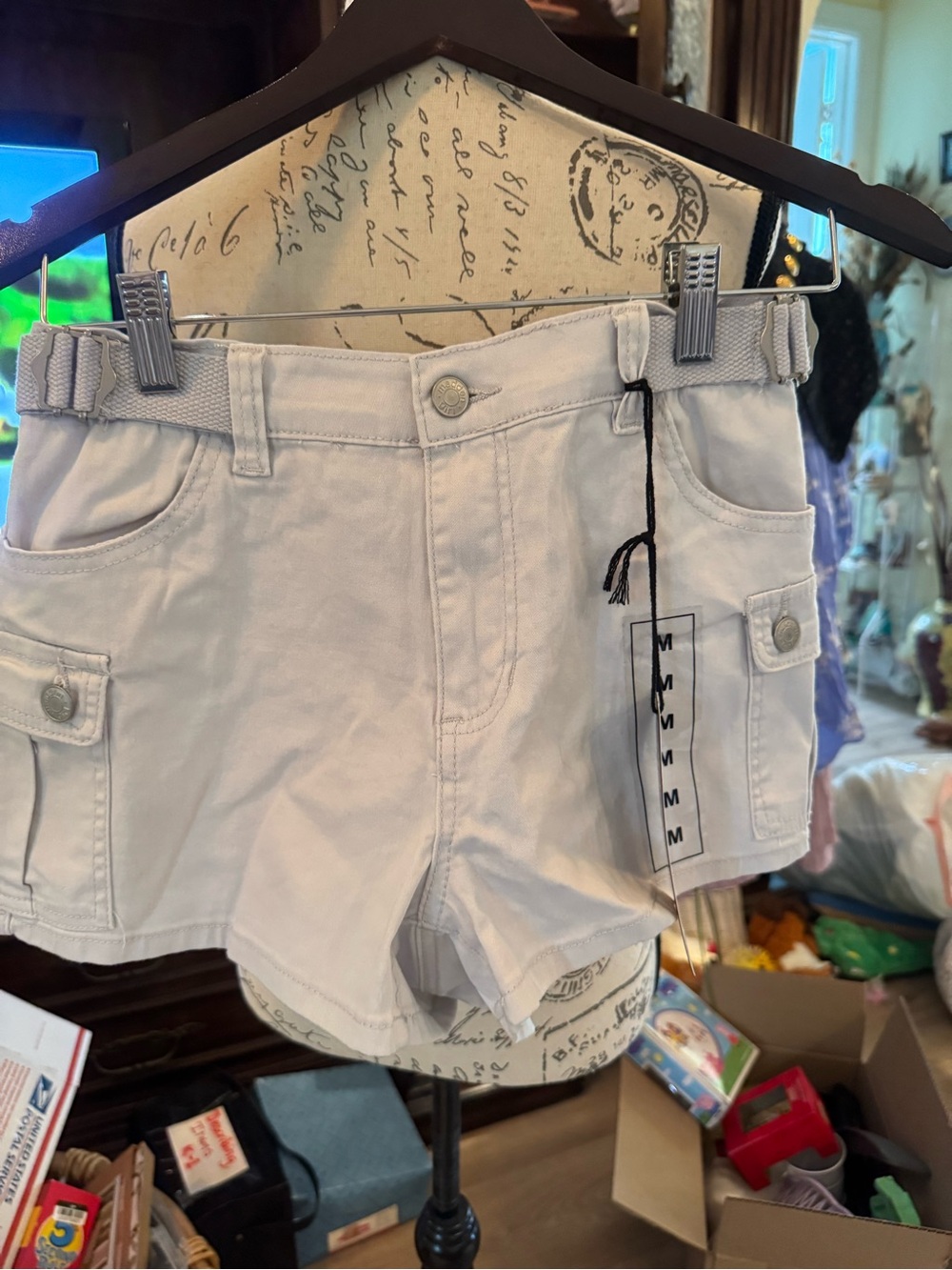 Madden Girl Light Gray Cargo Shorts with Utility Pockets med nwt - Picture 1 of 7